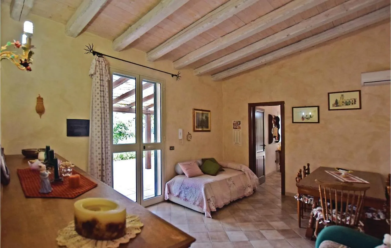Casa Montesole ليكاتا بيت للعطل