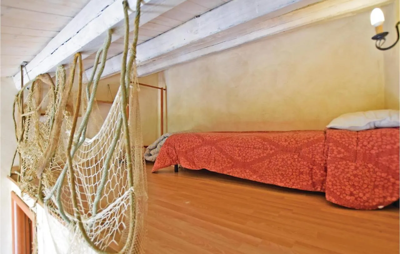 Casa Montesole ليكاتا بيت للعطل